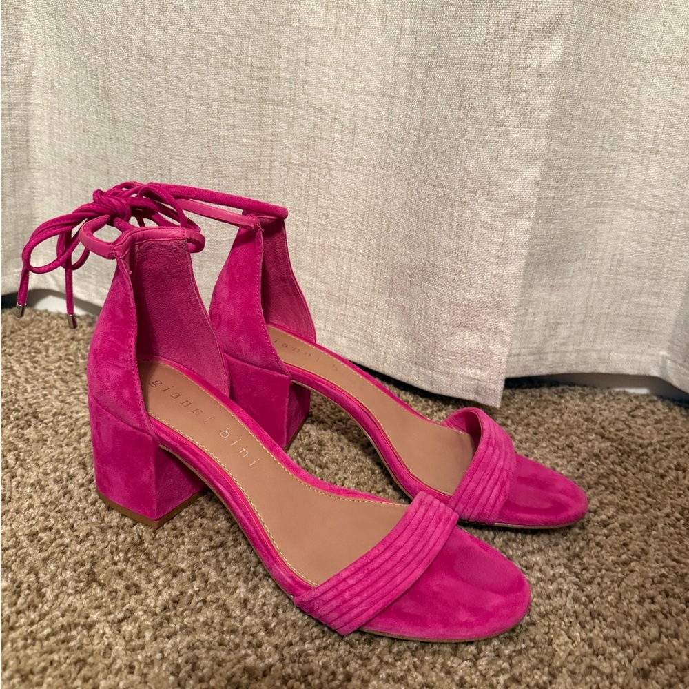 Gianni Bini Fuchsia Suede Block Heel Sandals